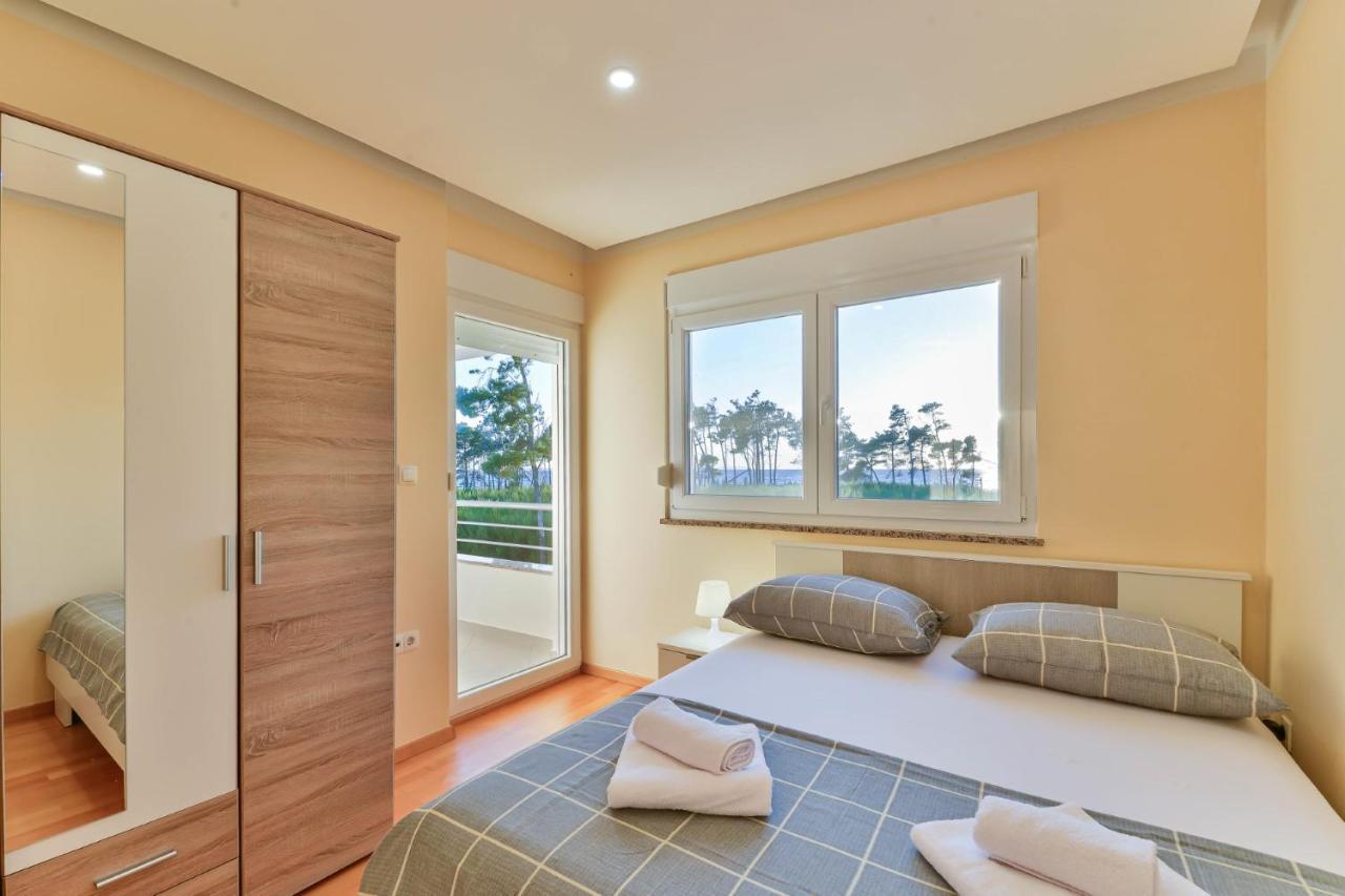 Modern Apartments Punta With Sea View- By Ta Leut Agency Privlaka  Exterior photo